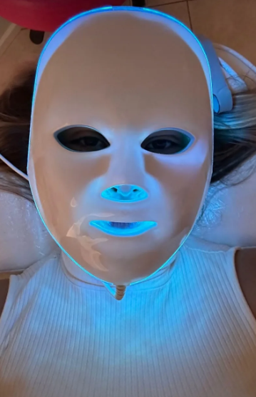 Ana Rute a realizar tratamento na MÍRAME Estudio de Estética